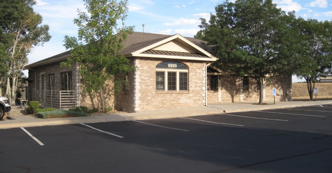 Exterior of Centennial Colorado dental office